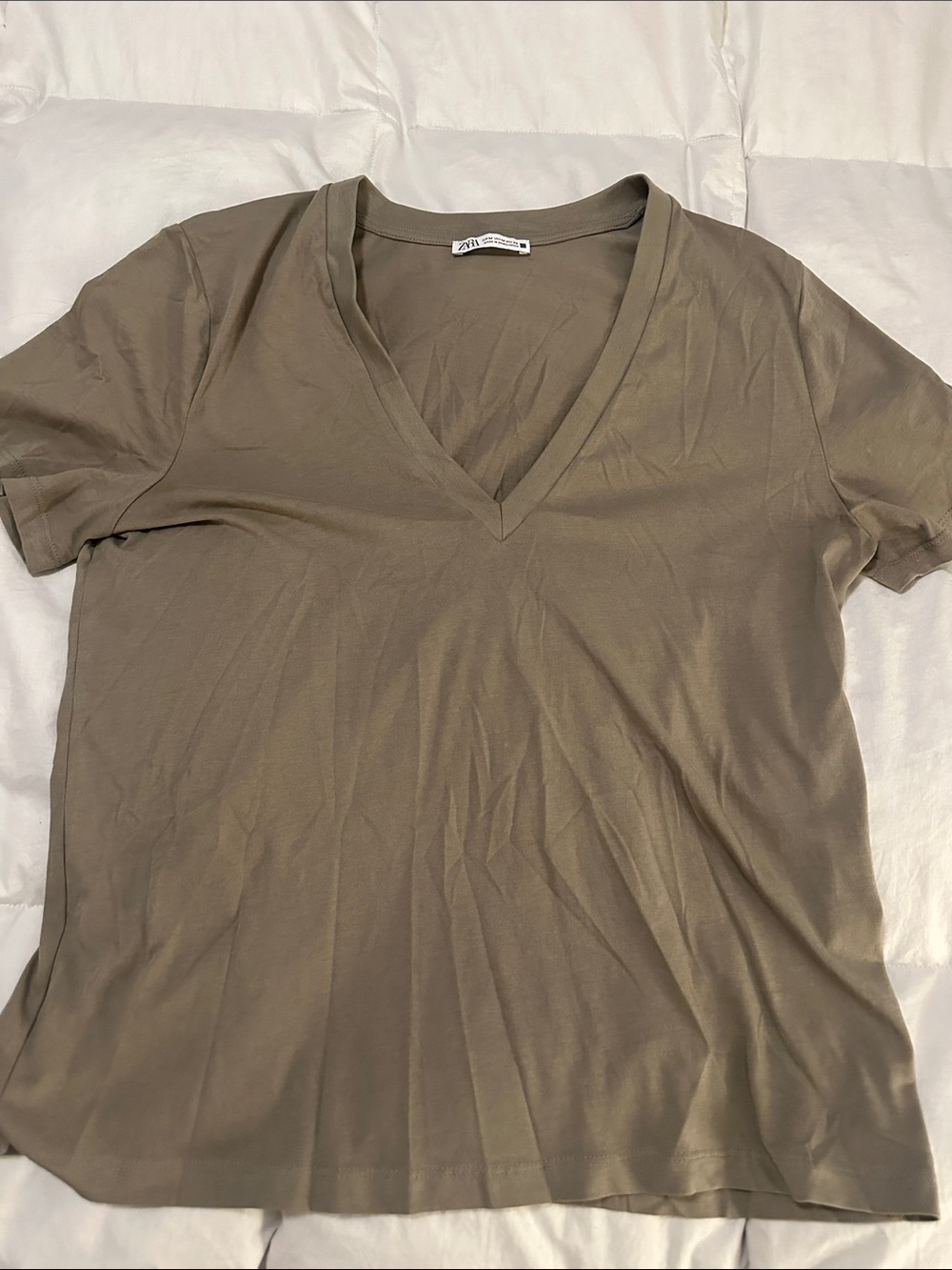 Zara V-Neck Short Sleeve Top in Olive